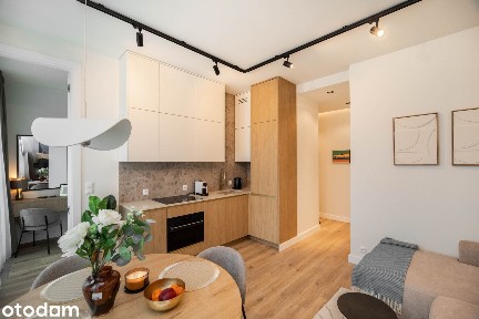 Apartament w centrum, Nowy i Przytulny designerski