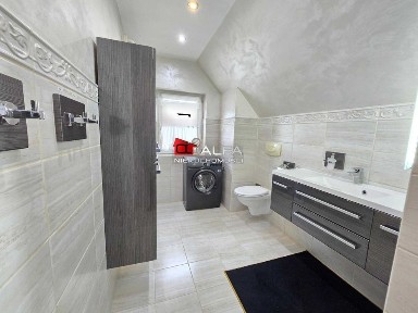 Dom wolnostojący 117 m² + wiata 30 m² | działka 475 m² | klasa B