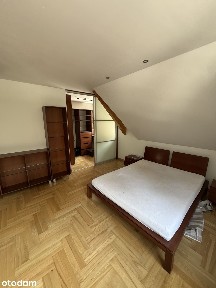 Dom w centrum Nadarzyna na działalność gospodarczą lub zamieszkania.