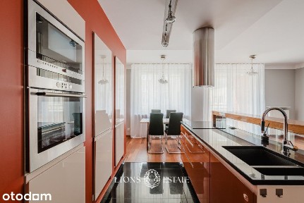 Elegant Two Bedroom Apartment for Sale in Warsaw's