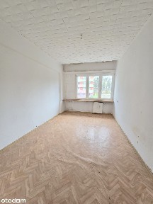 2 pokoje - ogrzewanie miejskie - I piętro