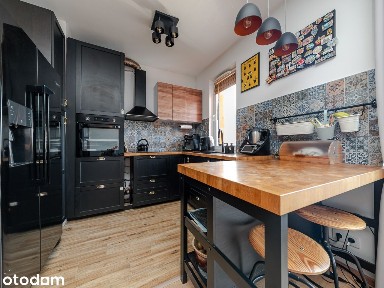 Przestronne mieszkanie 3-pokoje,garaż,balkon,komórka 9m Kłobucka 6a