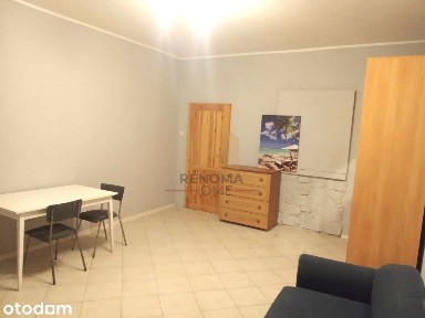 2 pokoje 80m2 z balkonem w kamienicy.
