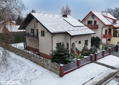 Przestronny dom w Grocholicach - 194m