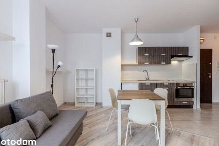 Komfortowe dwupokojowe mieszkanie | Balkon | Garaż | Komórka