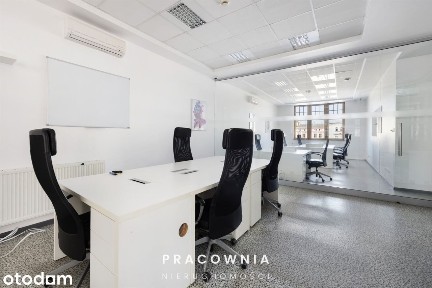 Elastyczna powierzchnia biurowa na Starówce