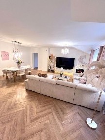 Sprzedam nieruchomość 110 m2 samo centrum Skierniewic