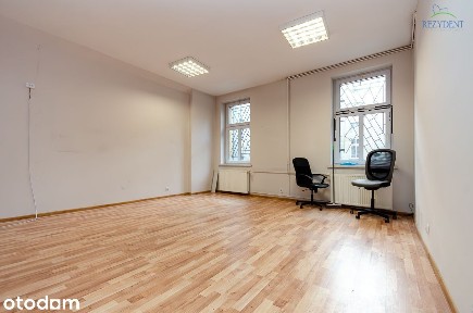 Lokal biurowy 34m. Sródmieście. Piękna kamienica.
