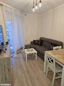 Przestronna kawalerka z balkonem na Czyżkówku