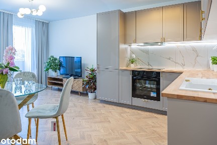 Dwa pokoje / Nowe / Gdynia Grabówek / Po generalnym remoncie