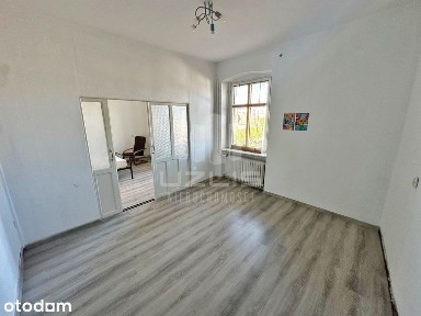 Mieszkanie w sercu rynku w Nowem