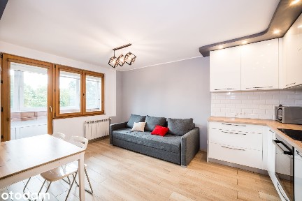 Łokietka | 3 pokoje | Do wejścia | Obok Parku Krowoderskiego | Loggia