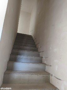 MIESZKANIE ŁĄCZĄCE ZALETY DOMU I WYGODĘ LOKALU W BLOKU
