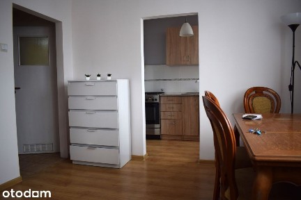 umeblowana kawalerka w centrum miasta