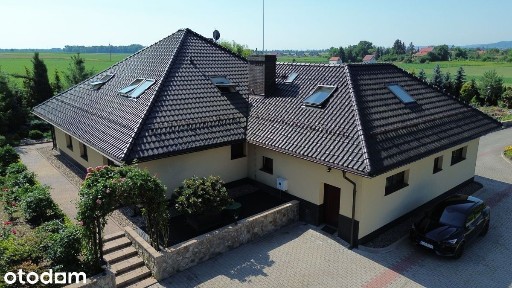ul. Kąty Wrocławskie, Czerńczyce, widok na Ślężę, Kąty Wrocławskie, wrocławski, dolnośląskie
