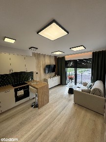 Dwupokojowe mieszkanie z balkonem i klimatyzacją