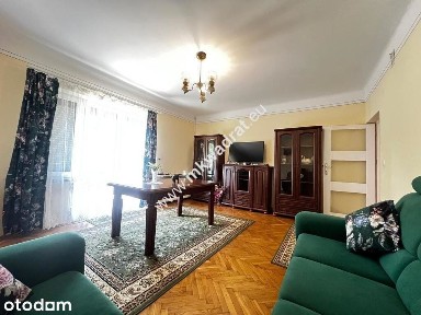 Wolnostojący dom na działce 1140 m2 Brwinów
