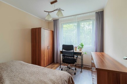 Komfortowe 2-pokojowe mieszkanie na Osiedlu Piastów | 2300 zł + opłaty | 40 m² | Balkon | Kraków