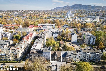 Inwestycyjna kamienica w centrum miasta