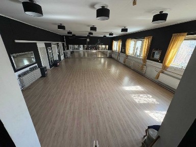 Wynajem lokalu użytkowego 200 m² w Pruszczu Gdańskim na osiedlu Nad Radunią