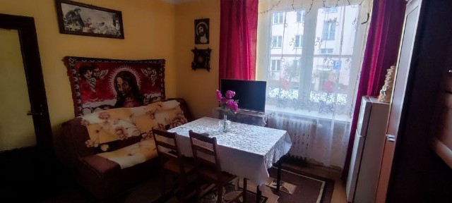 Sprzedam mieszkanie 28m Poniatowa