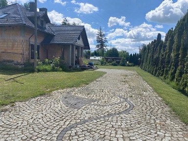 Dom z duszą do wykończenia: 142m² działka 1800 m² pod Wrocławiem!