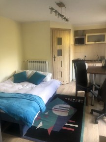 Kawalerka - singlówka z niezależnym wejściem dla studenta
