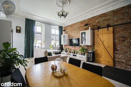 2 Pokoje/ 70,6M2/ Parter