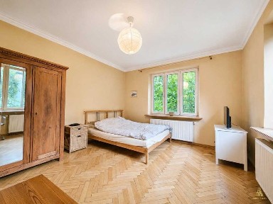 Klimatyczne mieszkanie w zaciszu | Kanonierów