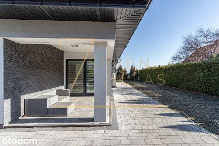 Komfortowy dom parterowy w Lesznowoli