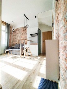 Kraków | Stare Miasto | Kawalerka z balkonem | Zyblikiewicza | Poczta Główna |