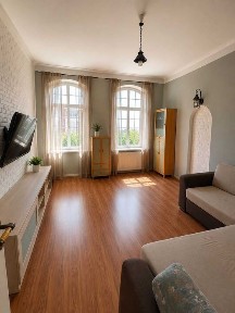 Wyjątkowe 2 pokojowe mieszkanie 55 m² z dużym balkonem | Zabytkowa kamienica | Centrum Malborka