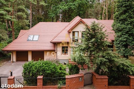 Różana, Milanówek, grodziski, mazowieckie