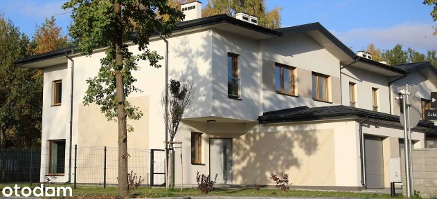 Dom na zamkniętym osiedlu w Rembertowie