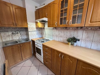 2pokoje,37m2,Inżynierska,nieumeblowane,parking blisko tramwaj,PET friendly