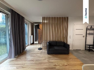 Nowoczesna duża kawalerka z ogródkiem, 31 m²