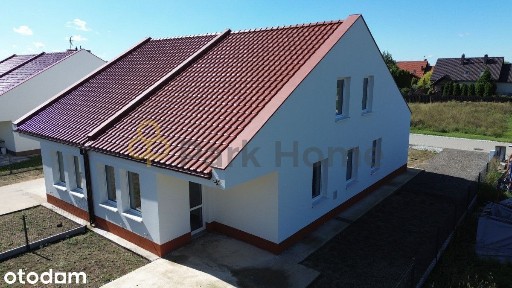 Nowy etap - przestronny dom w stanie deweloperskim
