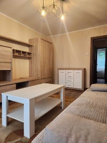 Mistrzejowice Os. Piastow jasne 2 pokoje + osobna kuchnia. balkon, nowo pomalowane i czyste