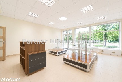 FAŁATA Lokal Usługowo-handlowy 80 M2!parter