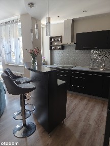 Mieszkanie - 74,70 M2 - pierwsze piętro - świetna lokalizacja