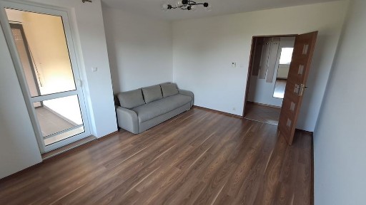 Mieszkanie do wynajęcia Wynajem Rogoźno Paderewskiego 2 pokoje 50 m2 Balkon Rolety Miejsce Parkingowe Komórka Lokatorska Czynsz 110 zł