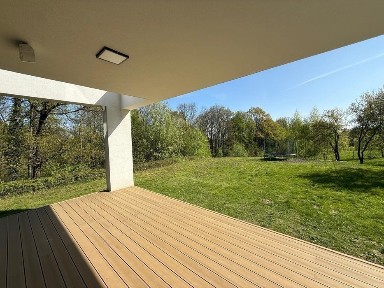 Wyjątkowa rezydencja w nowoczesnej bryle - prywatny las, 7700m² Kraków