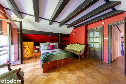 Rezydencja z kompleksem SPA i basenem - Kanie