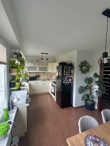 Sloneczne mieszkanie z widokiem na sprzedaż 63 m