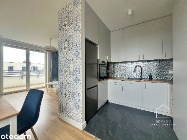 Przestronny Balkon | 3 oddzielne pokoje | ostatnie piętro
