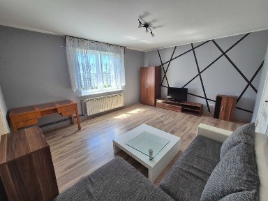 Dom na wsi w spokojnej Kamionce (Lubasz) - 115 m² komfortu na dużej działce, gotowy do zamieszkania, umeblowany, gospodarstwo rolne