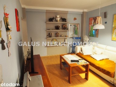 Centrum C Blok Tech: Francuska