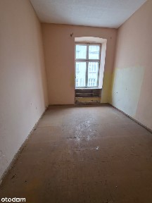 Wysokie 3,4 m! Kawalerka z potencjałem na antresolę | 17 m²
