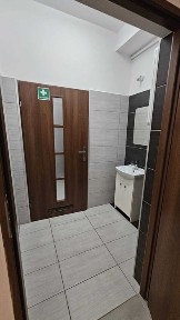 Lokal pod działalność usługową lub biuro