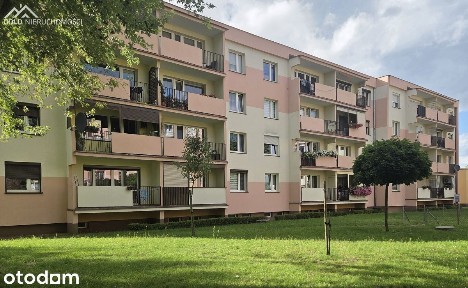 Mieszkanie 3-pokojowe na I piętrze z dużym balkone